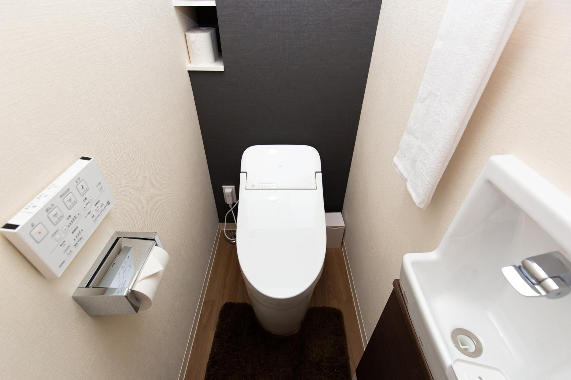 Gennoya Apartemen *